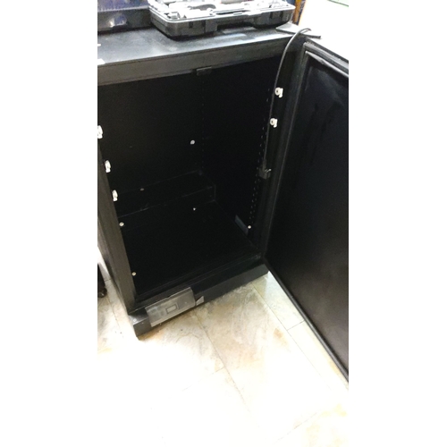 488 - Top Quality Large 'EuroCave First' Wine Fridge, converted to keg fridge with outlet,perfect working ... 