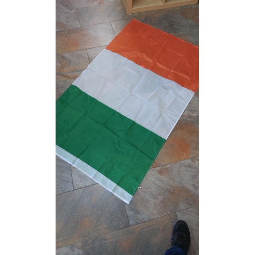 72 - New Tricolour (5ft x 3ft)