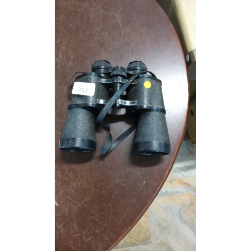 261 - Super Zenith 10×50 coated optical binoculars with neck strap.