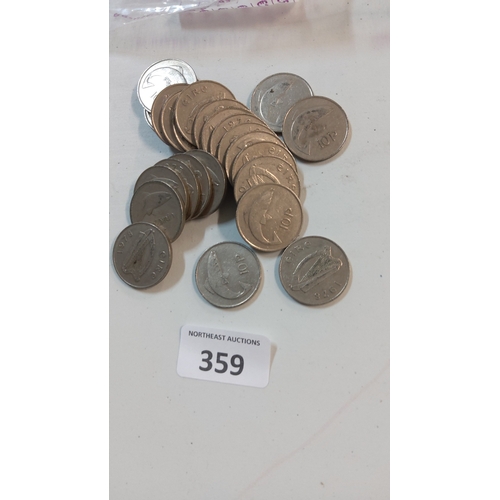 359 - Group of Irish Republic decimal 10 pence cupronickel coins, salmon reverse and harp obverse, assorte... 