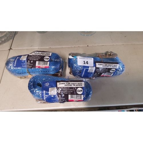14 - A group of heavy-duty ratchet tie-down straps, each 25mm x 4m, with blue webbing and steel ratchet m... 
