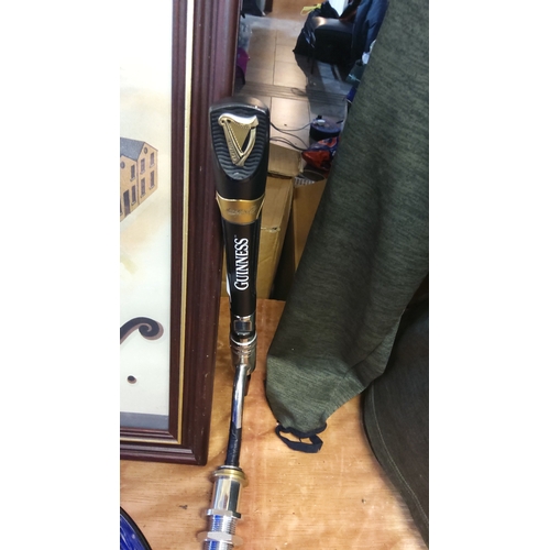 78 - Guinness-branded beer tap font, the black moulded handle with gilt harp emblem and GUINNESS letterin... 