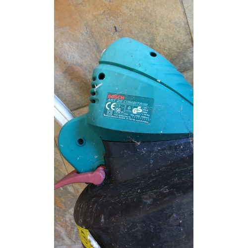 532 - Bosch electric grass trimmer, model ART 25 COMBITRIM, with auxiliary handle and adjustable shaft, in... 