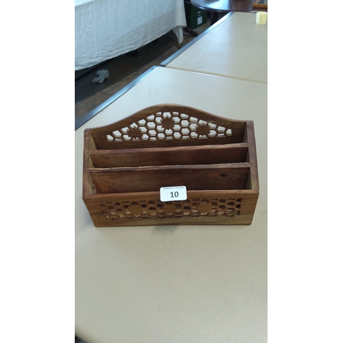 Lot 10        