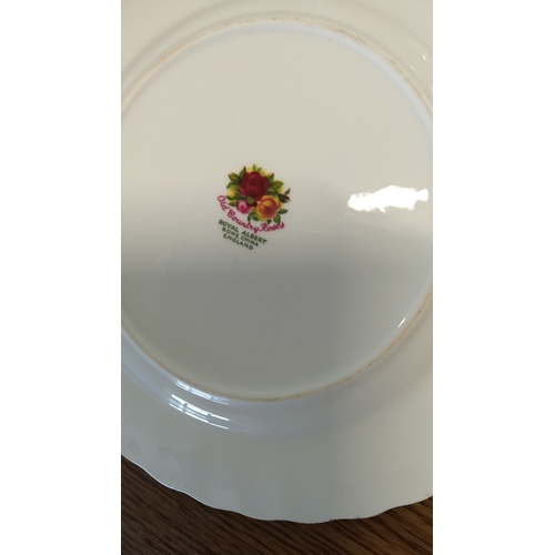 Royal Albert 'Old Country Roses' bone china tableware, comprising a ...