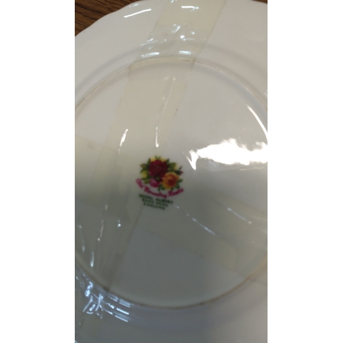 Royal Albert bone china 6 saucers and 6 plates in the Old Country Roses ...