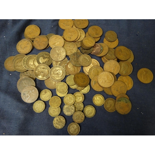 Large Quantity of British pre-decimal Coinage: Threepenny Bits, Pennies ...