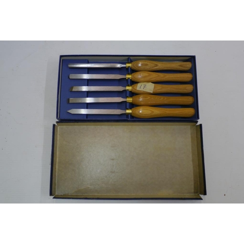 317 - New boxed set of wood turning chisels and gouges