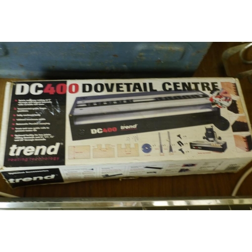 475 - DC400 Dovetail centre