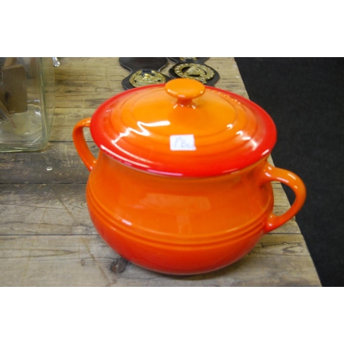 262 - Le Creuset soup tureen