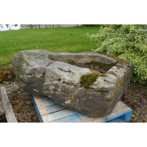 230 - An unusual very attractive stone corner trough 65x39x16