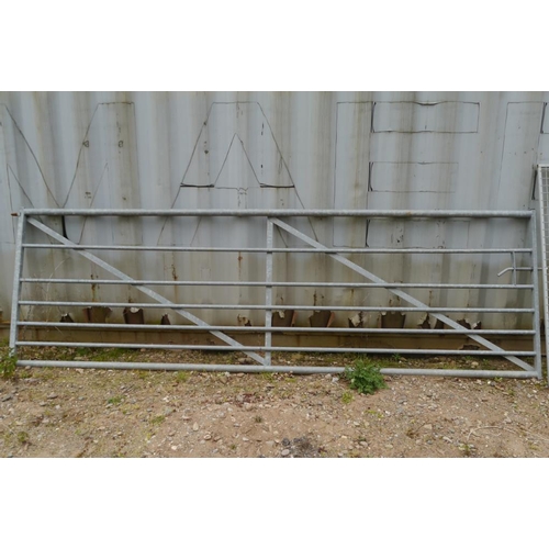 294 - Galvanised field gate 12ft