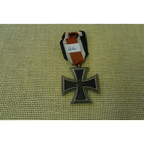 444 - 2nd Class Iron Cross. 1939