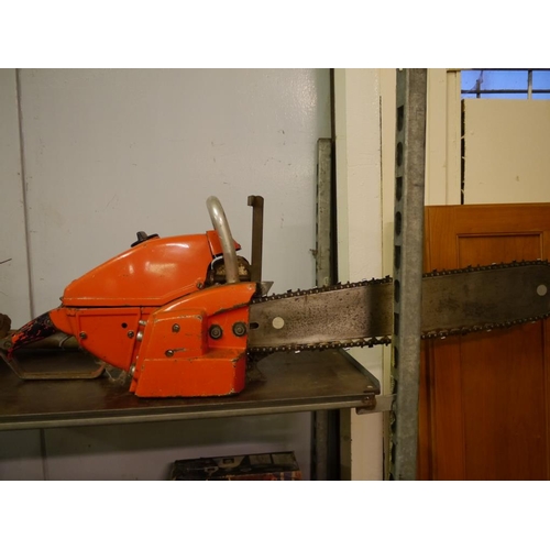 373 - Husqvarna chainsaw