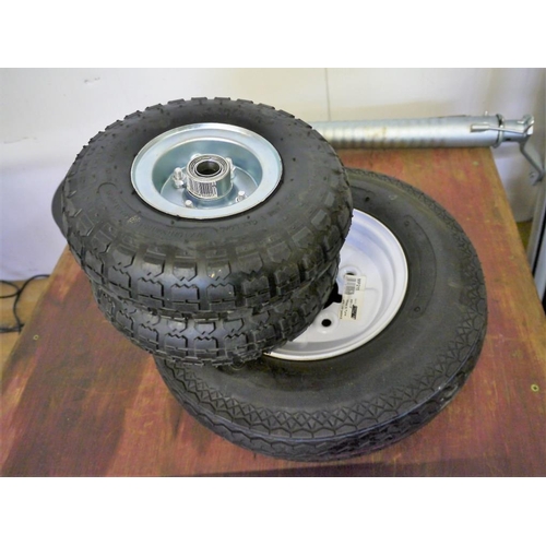 138 - 3 Wheels and tyres +VAT