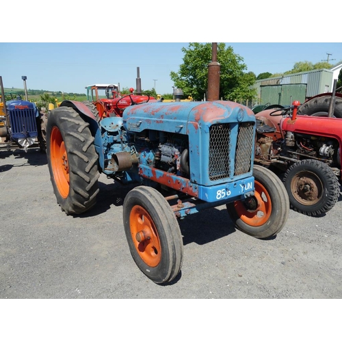 176 - C.1954 Fordson Diesel Major tractor with linkage, supplied by Curtis and Horn, Oxford. Reg. 856 YUN.... 