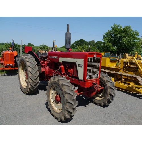 182 - C.1968 Roadless International 634 tractor. No cab. SN.890. Reg. Q261 PDE. V5