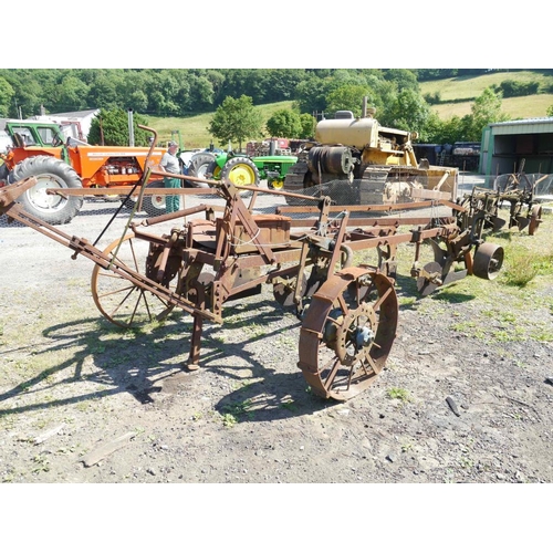 80 - Ransome quadtrack plough