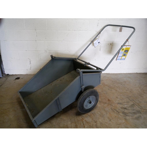 183 - Ferguson transport box with wheelbarrow conversion