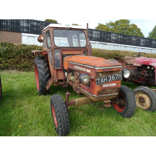 564 - Zetor 5711 tractor. Runs well. Supplied by Bexwell tractors, duncan cab. SN. L1598/7879 Reg. TAH 267... 