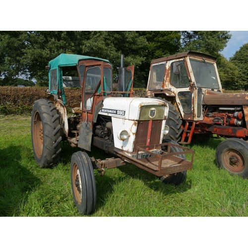 573 - David Brown 990 Selectamatic tractor, live drive, Lambourn cab, one owner. Reg. HNG 712D