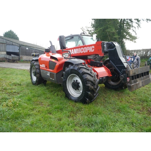 243 - Manitou 735 -120 manireach loadall, 3657 hours, new front tyres. Reg. PN10 KGO