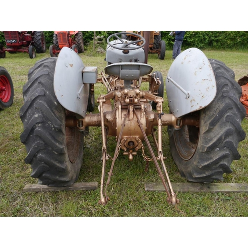 101 - Ferguson 35 grey/gold tractor. SN.SKF 50091. Part resprayed. Runs +VAT