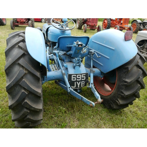 105 - Fordson Dexta tractor. Early restoration, headlights, runs, new rear tyres. 12.4/11x28 Runs. Reg. 69... 