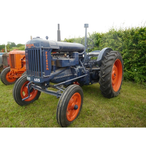 119 - Fordson Major E27N tractor. Early restoration, PTO, pulley, hydraulics, new tyres. Runs. Reg. CDO 68... 