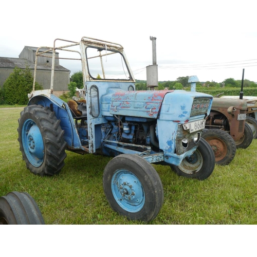 135 - Ford 3000 tractor. Cab frame, no hydraulics, no PTO. Runs. Reg. DJL 868D.+VAT