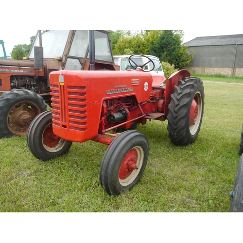 136 - International B250 tractor. New tyres, early part restoration. Runs. SN. 7389+VAT