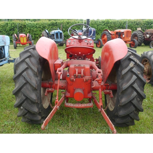 136 - International B250 tractor. New tyres, early part restoration. Runs. SN. 7389+VAT