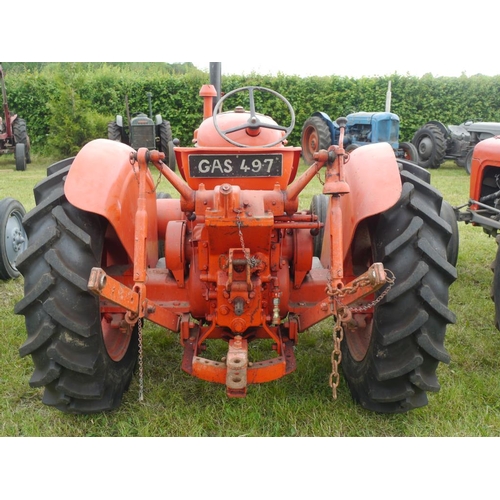 143 - Nuffield 342 tractor. Early restoration, good tyres, trailer tip pipe. supplied by Jones Garage, Wiv... 