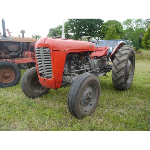 144 - Massey Ferguson 35 tractor. Runs. SN. SKM 82860+VAT. Reg LPR 62