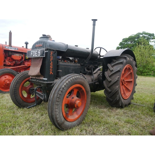 161 - Fordson Standard N tractor. Early restoration, green, wide wing, Dunlop rear wheels, good tyres. Reg... 