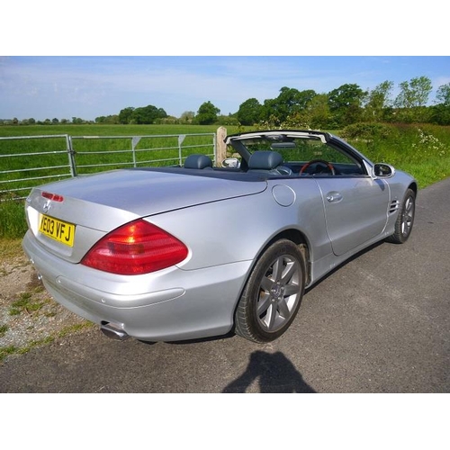 199 - Mercedes 500 SL convertible. 2003. Mint condition. Runs well. 85343 miles. Reg YE03 VFJ. V5