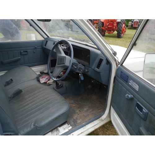 211 - Bedford KB aSTRAMAX 9TD A Auto pick up. 1989.  Hard top. 33,000Miles. Runs. One owner. On SORN from ... 