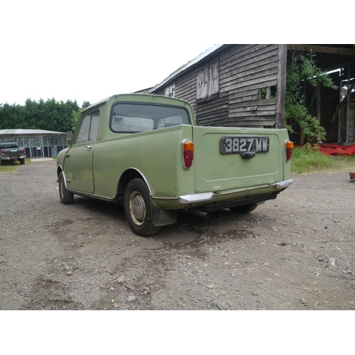 220 - Mini Pick up. 1962. Cover and tilt. One owner, runs well. 62,800miles. C/w old MOT papers up to 2012... 