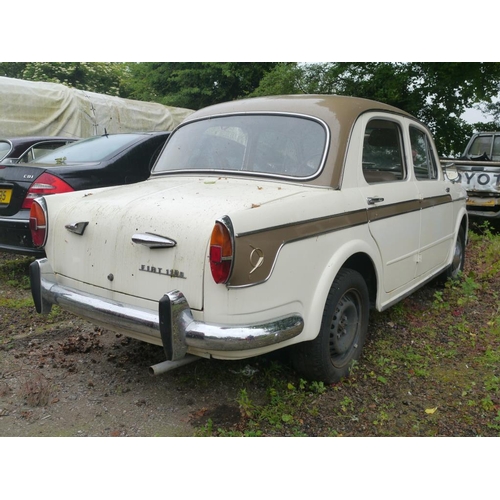 227 - Fiat 1100 4 door saloon. LHD. Runs. With key. Reg 74581K. No docs. Unable to perform data check.