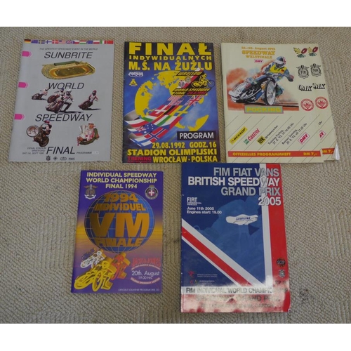 33 - 1990/92/93/94 and 2005 World Speedway Final programmes