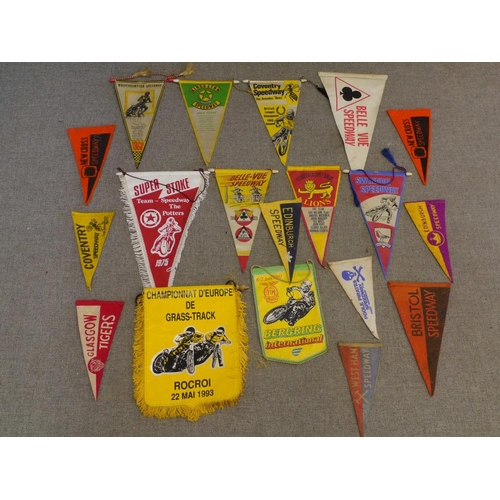 543 - Speedway flags - 19