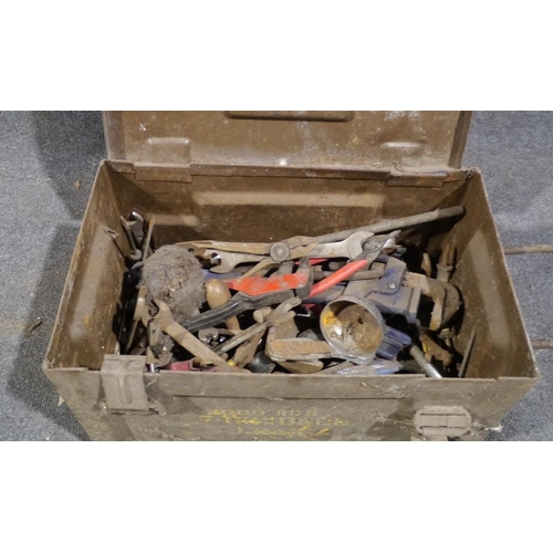 631 - Box of assorted hand tools