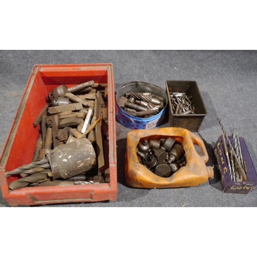 648 - Large quantity of metal work tooling including bits, chucks etc