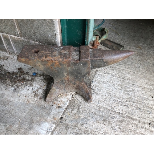 650A - Large Anvil