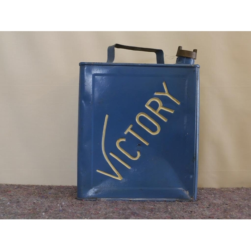 693 - 2 Gallon fuel can- Victory