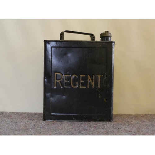 725 - 2 Gallon fuel can- Regent