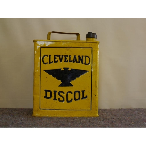 738 - 2 Gallon fuel can- Cleveland Discol