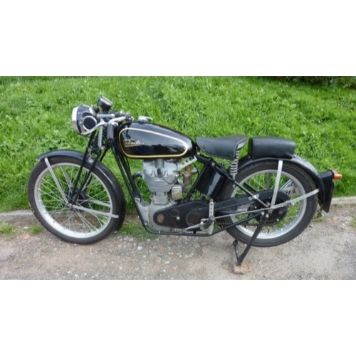 673A - Velocette Mac Special motorcycle. Pre-war. 350cc. Girder forks, 3 stay frame special, all alloy engi... 