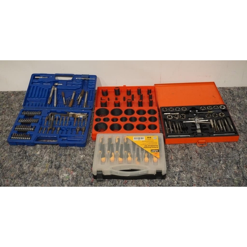 431 - Draper drill set, screwdriver set, O ring set and tap and die set