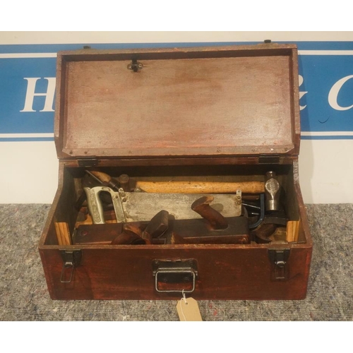 437 - Joiners box and wood working tools